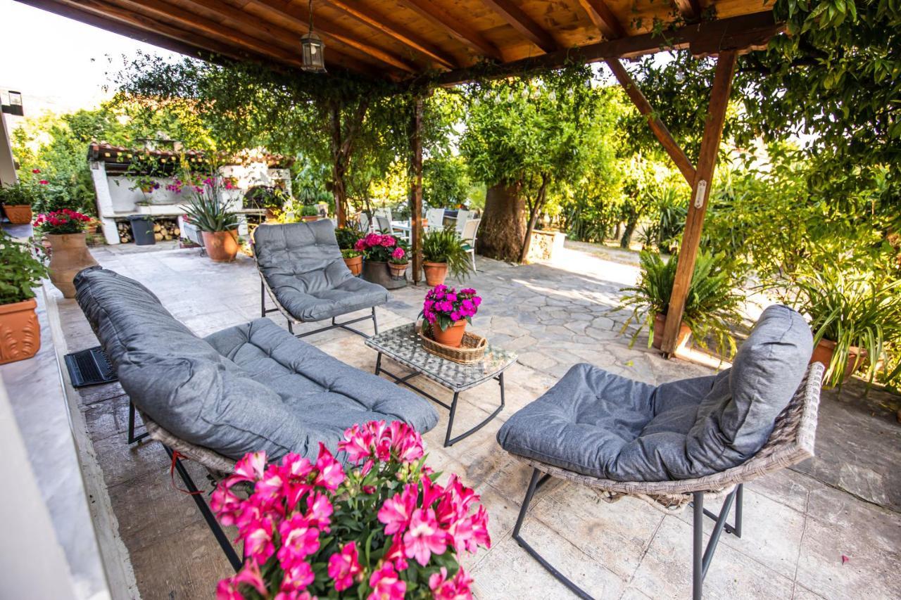 The Village House โวโลส ภายนอก รูปภาพ